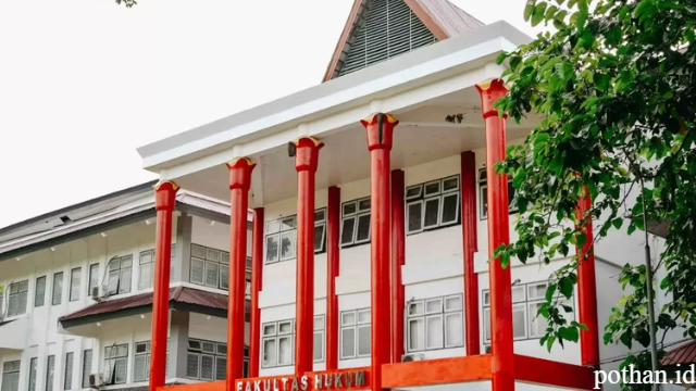 Daftar Rekomendasi Universitas Berkualitas di Ambon